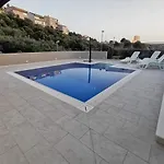 Apartamento Pool Fantasy Apartmant