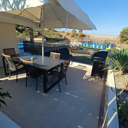 Apartment Pool Fantasy Apartmant